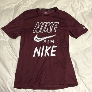 Nike running dry fit Tshirt